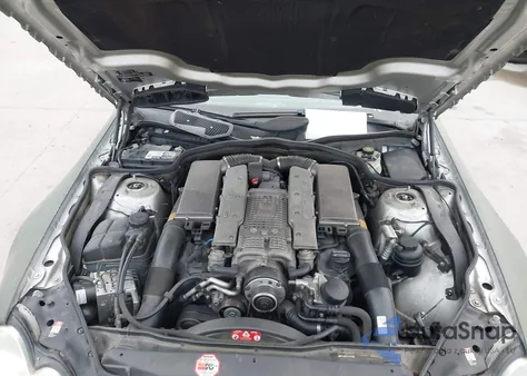 2004 Mercedes-Benz Sl 55 Amg z USA, uszkodzony, nr VIN WDBSK74FX4F066129